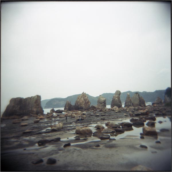 橋杭岩